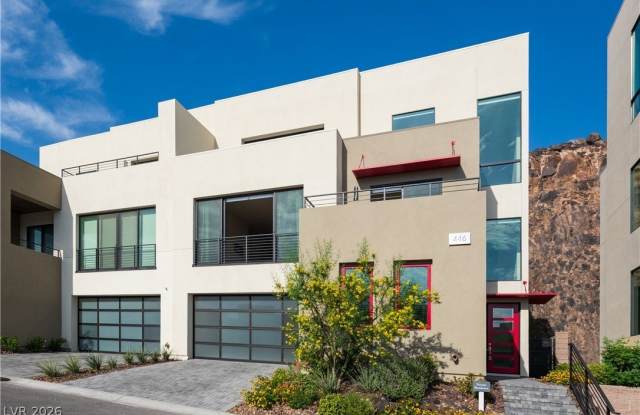 446 Tranquil Peak Court