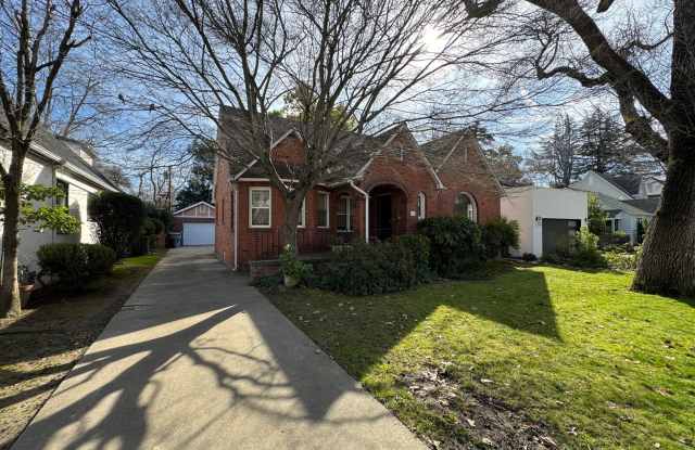 EAST SACRAMENTO 411 34th Street