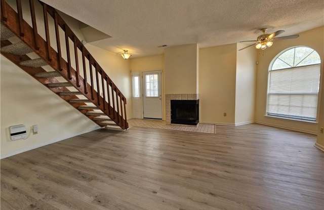 3619 Essex Pond Quay