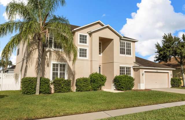 3817 Blue Dasher Drive