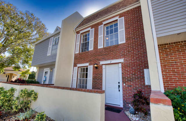 Photo of Seasonal Short-Term Townhouse on Venice Island close to Venice Beach!