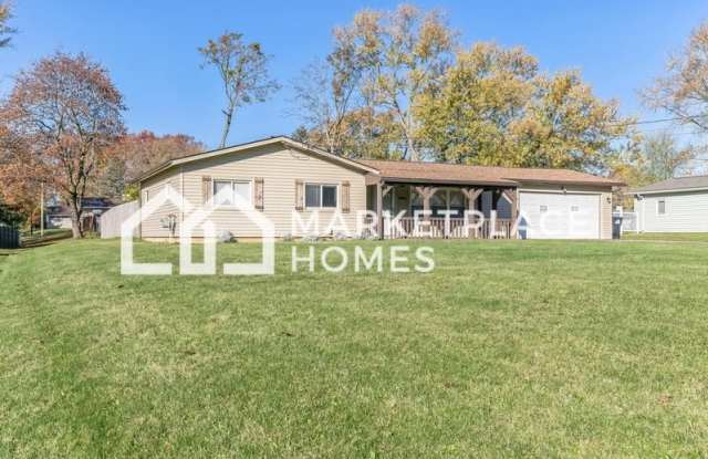 1492 Yale Dr