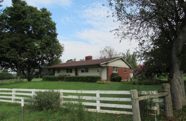 640 Rineyville Big Springs Road - 640 Rineyville-Big Springs Road, Hardin County, KY 40160