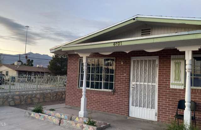 4401 E Missouri Avenue - 4401 East Missouri Avenue, El Paso, TX 79903