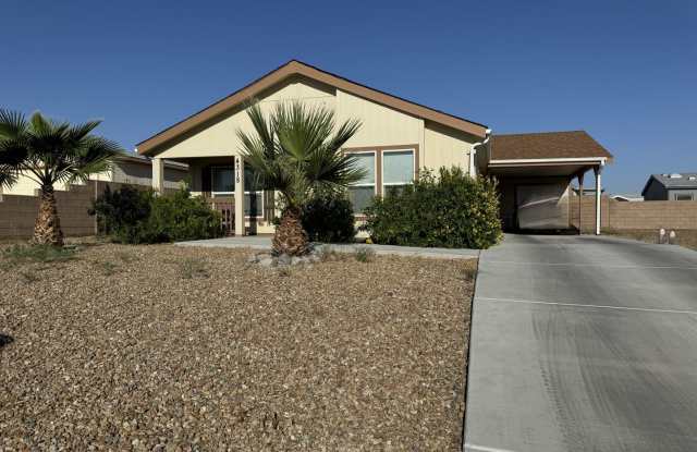 Photo of FULL TIME RENTAL 2BD/2BA WITH BONUS ROOM in Fort Mohave, AZ