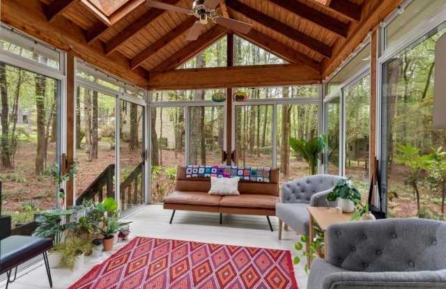 Photo of 170 Arrowood Lane