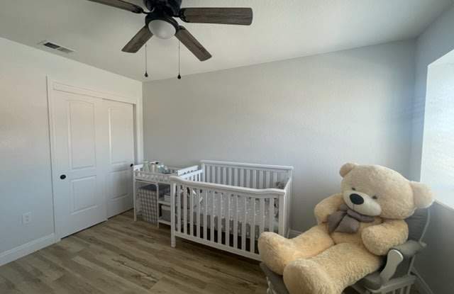 7501 Canyon Clover Drive