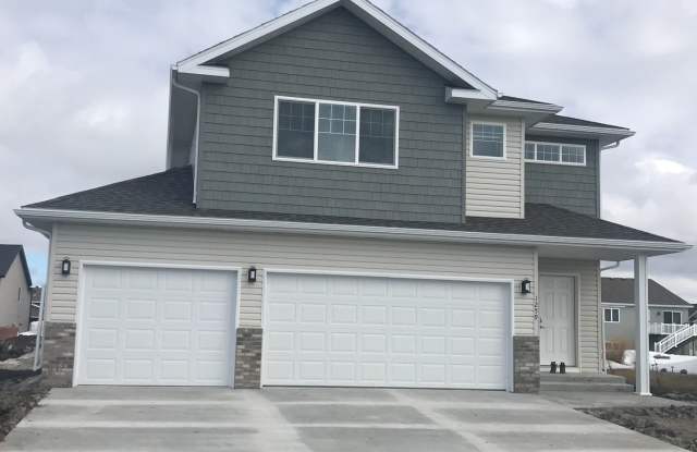 Photo of 4 Bed 2.5 Bath Single Family Home