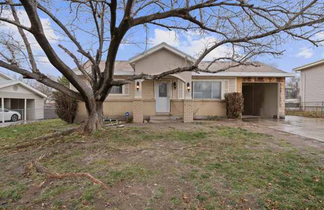 Photo of 3661 S 6830 W