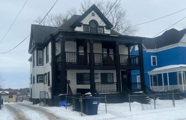 Photo of 121 Lexington Ave Apt 22