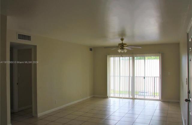 2922 NW 55th Ave