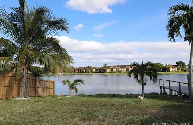 1131 SW 109th Ave - 1131 Southwest 109th Avenue, Pembroke Pines, FL 33025