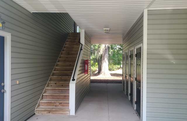 1007 West Marymont Lane