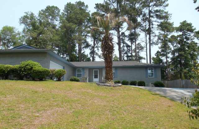 Available October 1st 4 bedroom 2 bathroom in Evans Ga