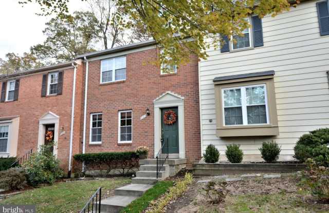 8323 STATIONHOUSE Court