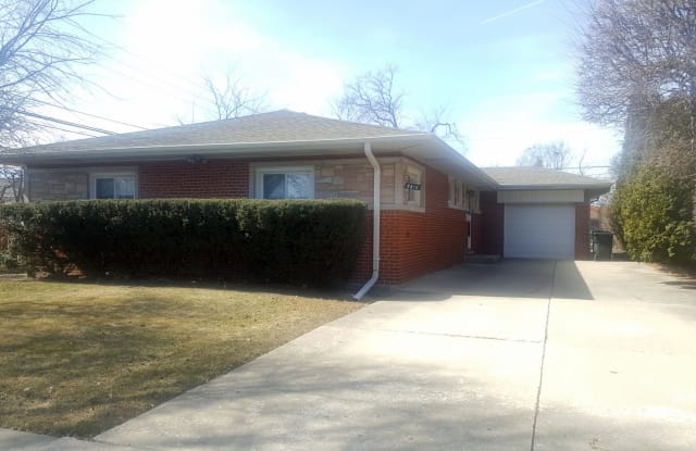 8816 Kenton Avenue - 8816 Kenton Avenue, Skokie, IL 60076