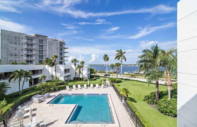 3701 S Flagler Drive
