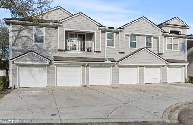 7043 DEER LODGE Circle unit: 110