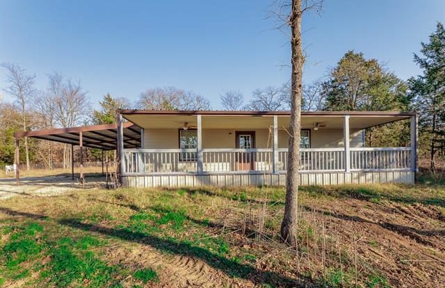 975 Blackjack Road - 975 East Black Jack Road, Cooke County, TX 76272