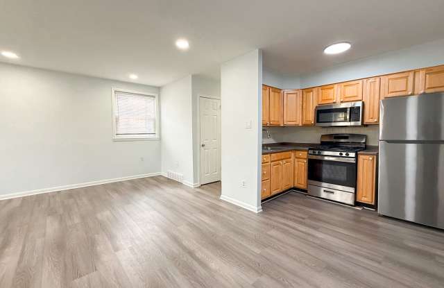 Photo of 7028 Valley Ave