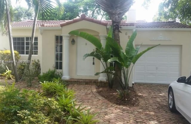 628 Zamora Ave - 628 Zamora Avenue, Coral Gables, FL 33134