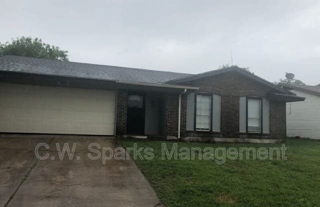 2617 Princeton Dr - 2617 Princeton Drive, Lancaster, TX 75134