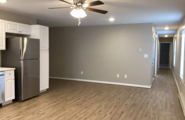 1792 Wilson Ave - 3BR/2Ba - $1450/mo