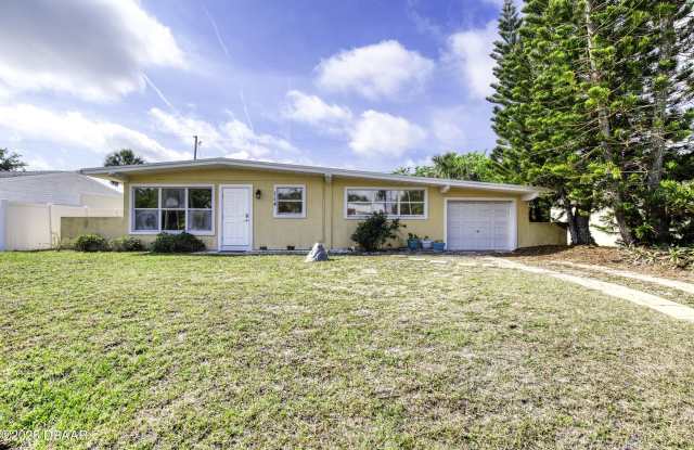 114 Lynnhurst Drive