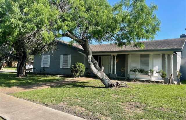4537 Hebert Lane
