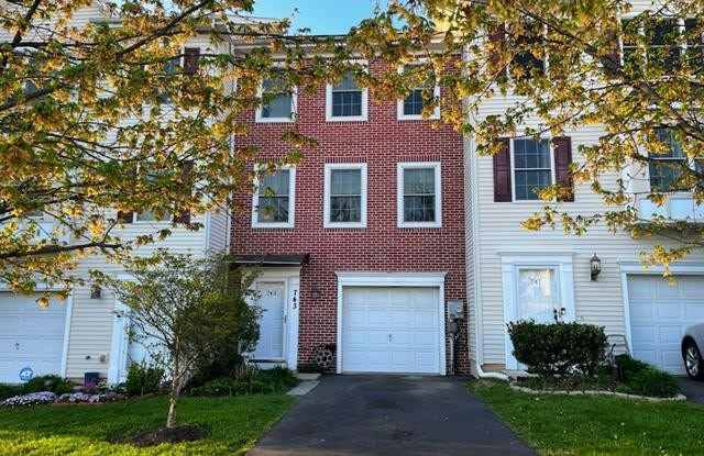 743 Blue Heron Drive - 743 Blue Heron Drive, Allentown, PA 18103