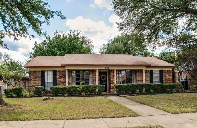 1406 Trowbridge Street - 1406 Trowbridge Street, Garland, TX 75044