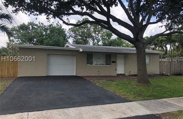 5224 SW 92nd Ter - 5224 Southwest 92nd Terrace, Cooper City, FL 33328