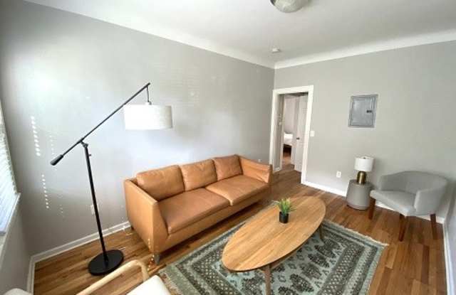 Baker Street Apartments