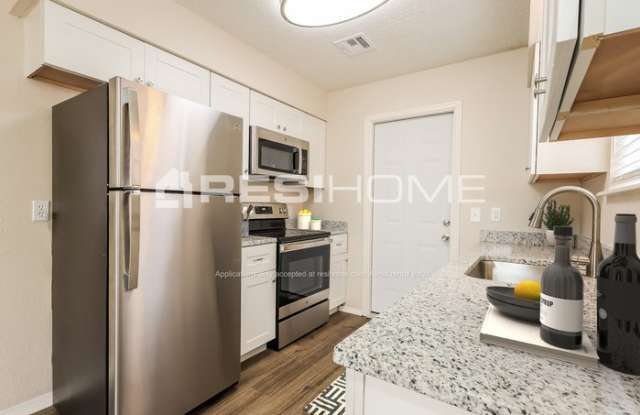 1037 Northwest 25th Street