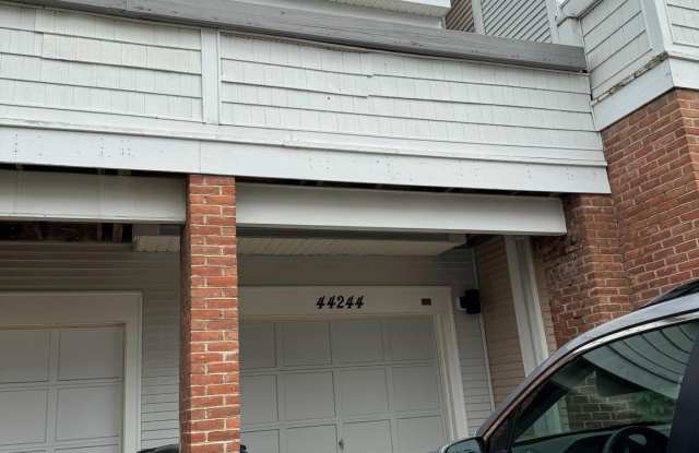 Photo of 44244 MOSSY BROOK Square