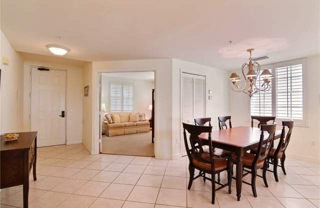 940 Turtle Cove Lane unit: 210