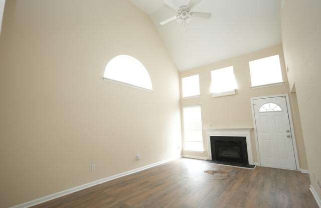 7915 Bella Vista Court