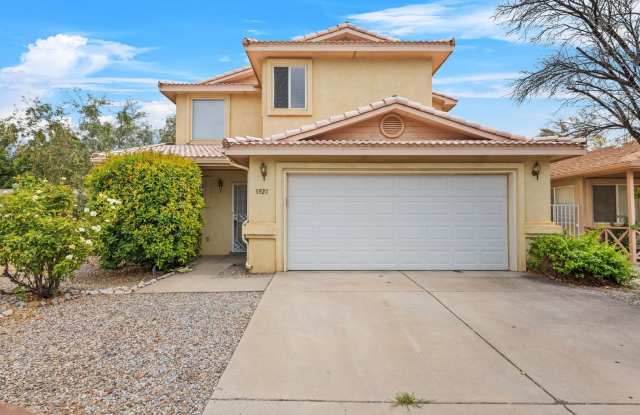 Photo of 8928 Jasper Drive NE