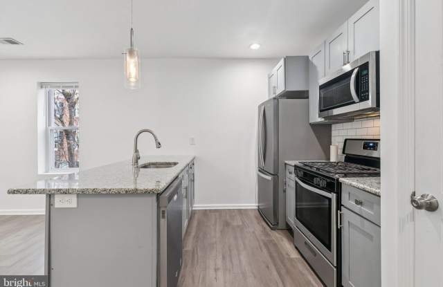 2227 E CUMBERLAND Street unit: 2