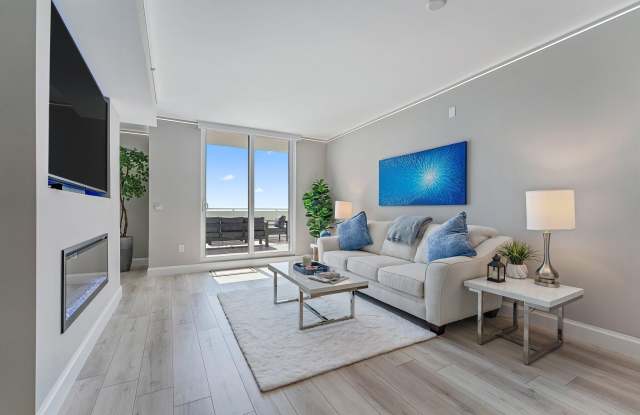 255 Evernia 1115 Street