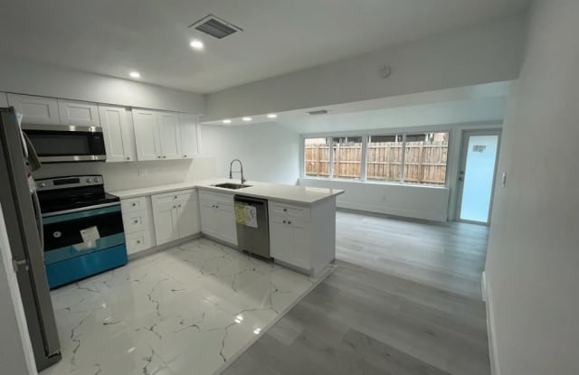 5130 NE 17th Ter - 5130 NE 17th Ter, Fort Lauderdale, FL 33334