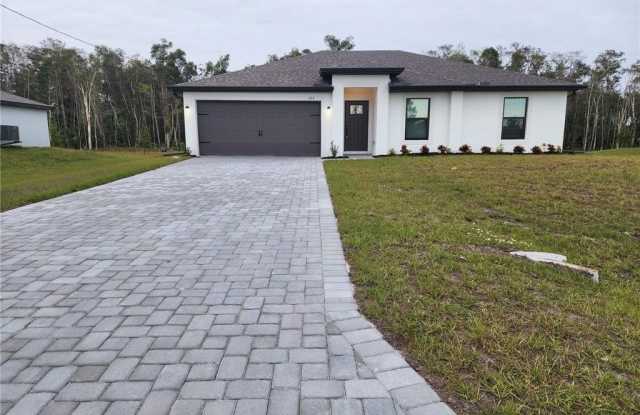 Photo of 868 Winwood