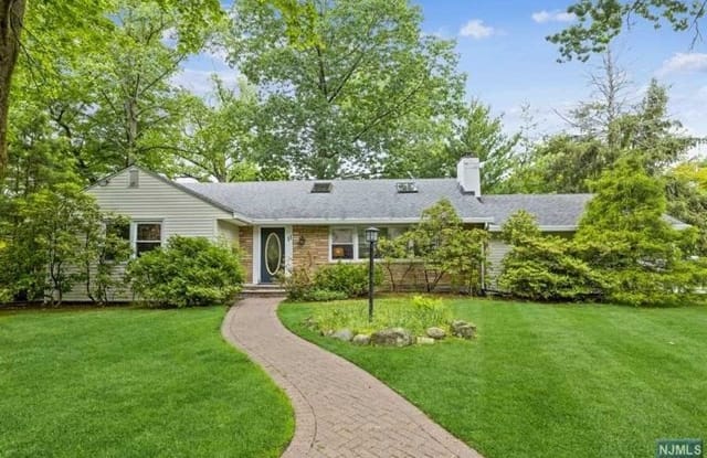 11 Maple Street - 11 Maple Street, Tenafly, NJ 07670