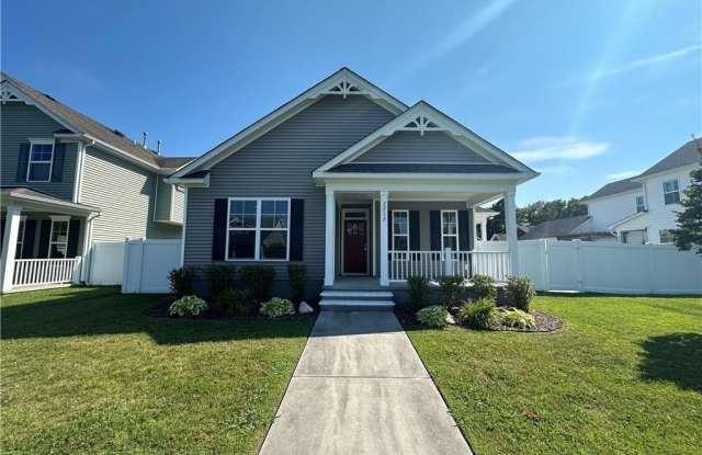2212 Martlet Lane