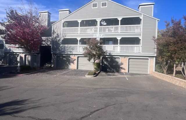 NICE CONDO IN CITRUS HEIGHTS!