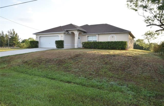 1609 SW 15TH PLACE - 1609 Southwest 15th Place, Cape Coral, FL 33991