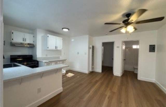 1310 E. Jackson St.#B
