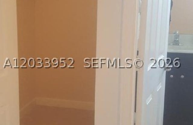 17104 SW 95th Ter