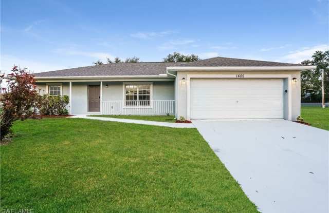 1406 NW 8th Place - 1406 Northwest 8th Place, Cape Coral, FL 33993