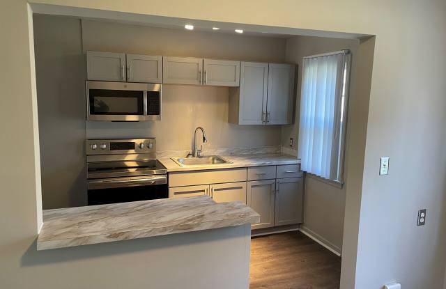 Photo of 1029 Covington Dr